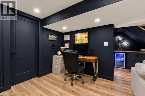 30 Orlando Drive St. Catharines ON L2N 6X4