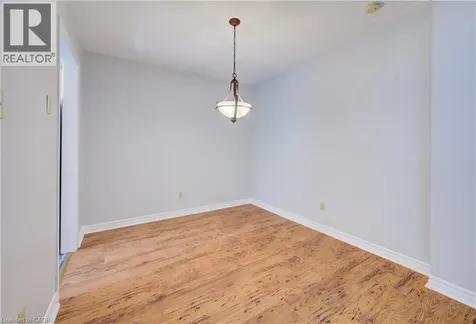 60 Wilsonview Avenue Guelph ON N1G 2Z9