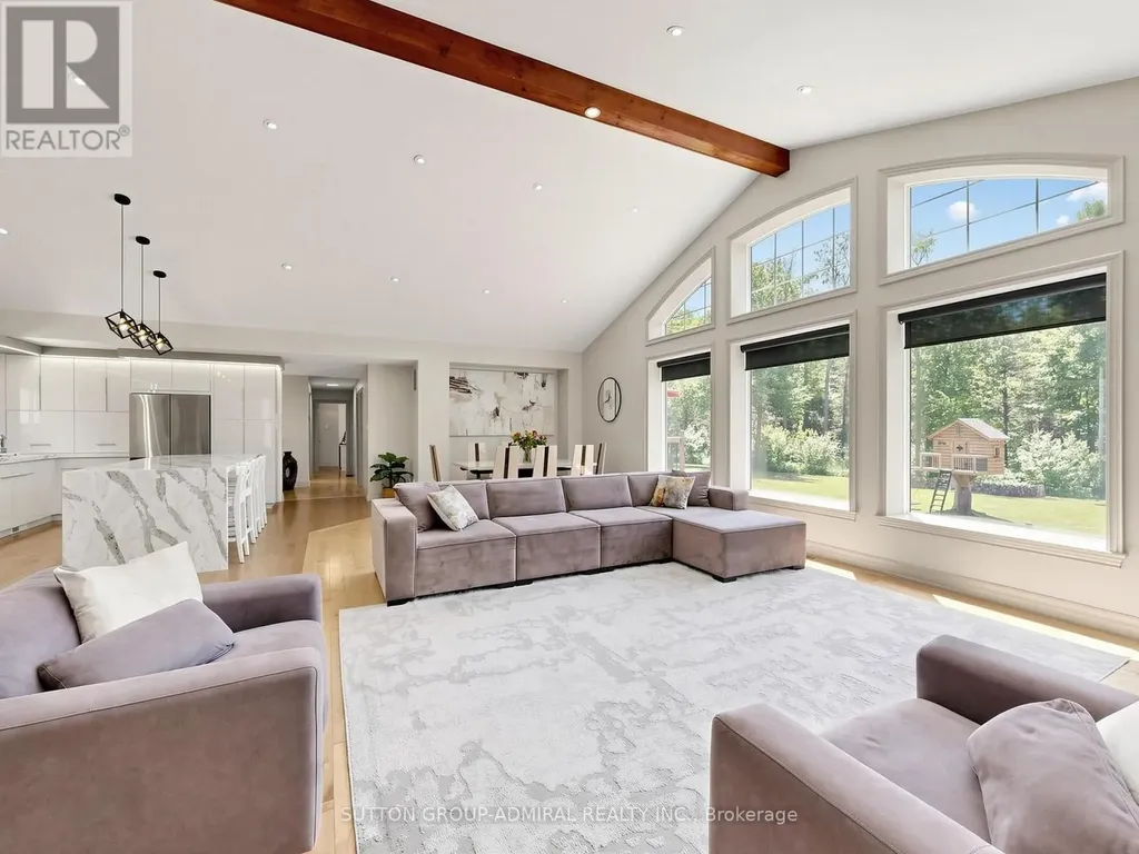 535 Doane Road East Gwillimbury ON L9N 0C7