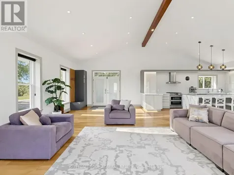 535 Doane Road East Gwillimbury ON L9N 0C7