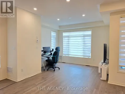 109 Ness Drive Richmond Hill ON L4S 0K7