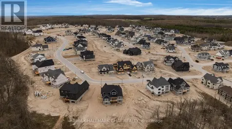 7 Radome Drive Oro-medonte ON L0L 2E0