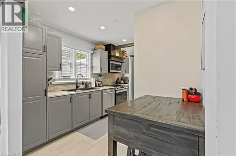 5025 Albert Street Beamsville ON L0R 1B0