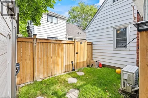 5025 Albert Street Beamsville ON L0R 1B0