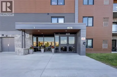 4578 Huron Church Line Road Lasalle ON N9H 1H4