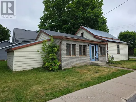 21 Peter Street South Brockton ON N0G 2V0