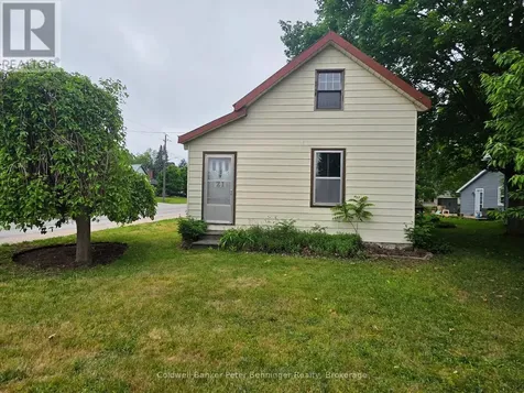 21 Peter Street South Brockton ON N0G 2V0