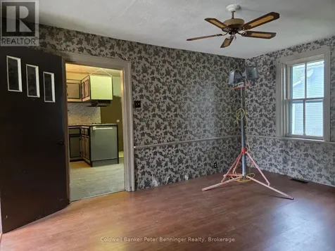 21 Peter Street South Brockton ON N0G 2V0