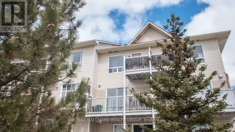 330 Cresthaven Drive Ottawa ON K2G 6W3