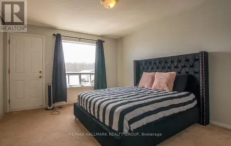 330 Cresthaven Drive Ottawa ON K2G 6W3