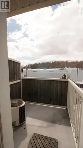 330 Cresthaven Drive Ottawa ON K2G 6W3