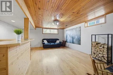 513 Havelock Drive Waterloo ON N2L 4N8
