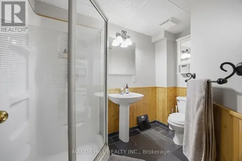 513 Havelock Drive Waterloo ON N2L 4N8