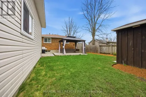 513 Havelock Drive Waterloo ON N2L 4N8