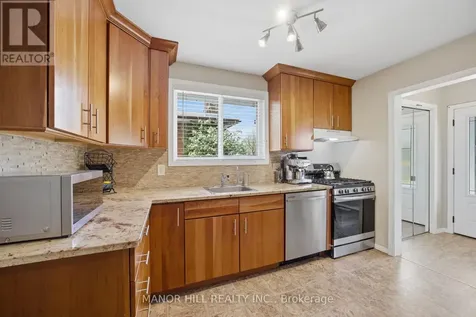 513 Havelock Drive Waterloo ON N2L 4N8