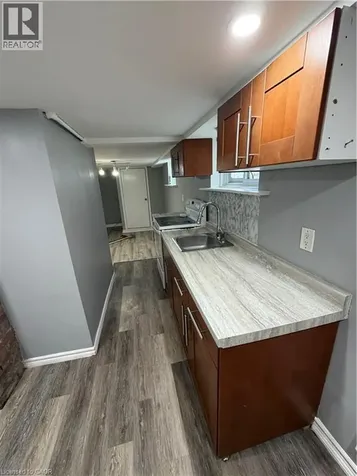 36 Brighton Avenue St. Catharines ON L2M 5S7