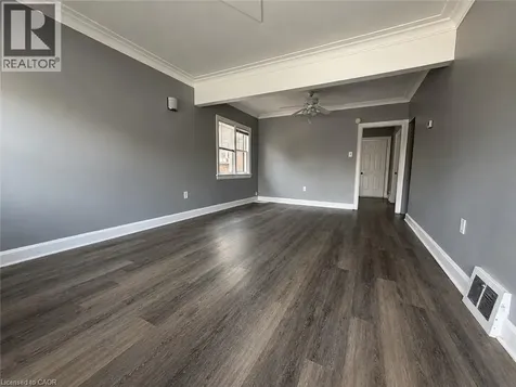 36 Brighton Avenue St. Catharines ON L2M 5S7