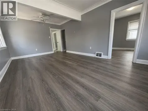 36 Brighton Avenue St. Catharines ON L2M 5S7