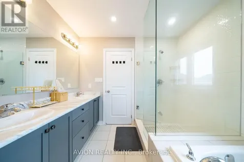 1034 Tigerlily Trail Pickering ON L1V 2P8