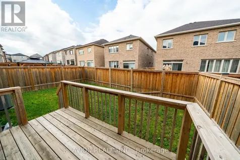 1034 Tigerlily Trail Pickering ON L1V 2P8