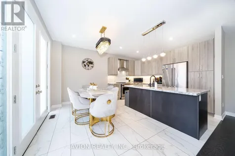 1034 Tigerlily Trail Pickering ON L1V 2P8