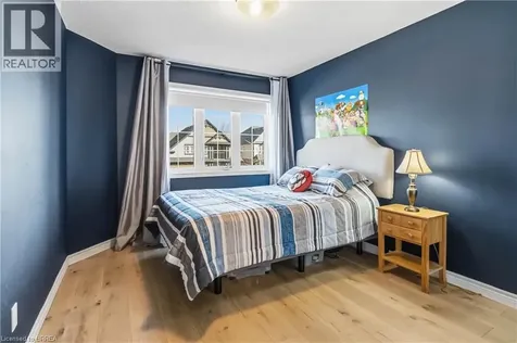 13 Crawford Place Paris ON N3L 0A6