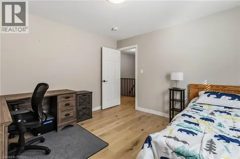 13 Crawford Place Paris ON N3L 0A6