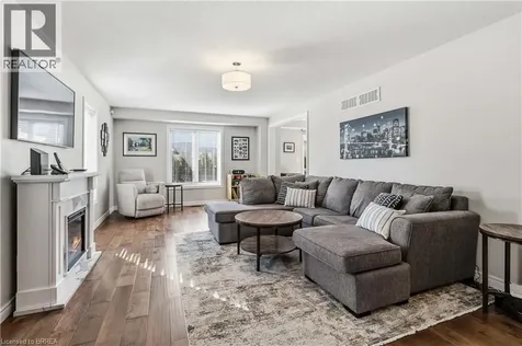 13 Crawford Place Paris ON N3L 0A6