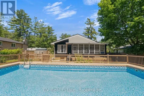 637 Pinegrove Avenue Innisfil ON L9S 2K4