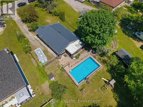 637 Pinegrove Avenue Innisfil ON L9S 2K4