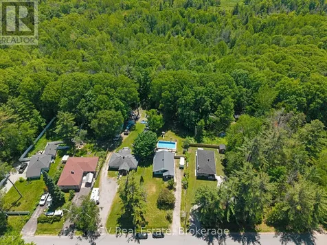 637 Pinegrove Avenue Innisfil ON L9S 2K4