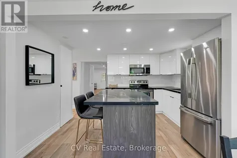 637 Pinegrove Avenue Innisfil ON L9S 2K4