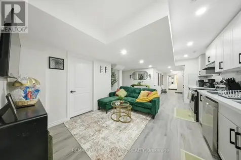 43 Tweedhill Avenue Caledon ON L7C 4K5