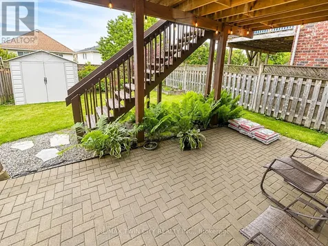 506 Activa Avenue Kitchener ON N2E 4C1