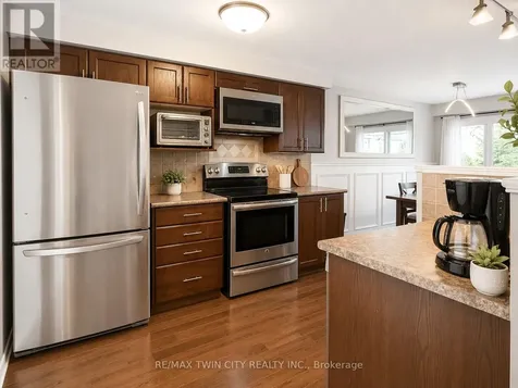 506 Activa Avenue Kitchener ON N2E 4C1