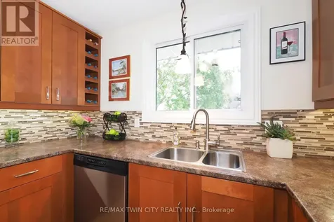59 Bakersfield Drive Cambridge ON N1R 6X8