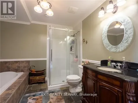 400 Lynwood Drive Cornwall ON K6H 5H3