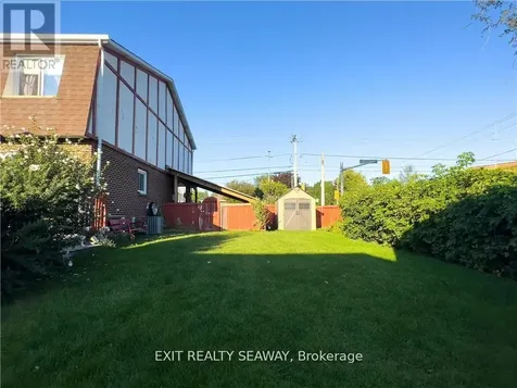 400 Lynwood Drive Cornwall ON K6H 5H3
