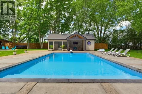 131 Maple Avenue North Burford ON N0E 1A0