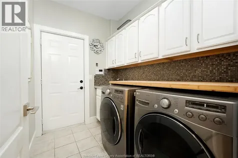 263 Russel Woods Drive Lakeshore ON N8N 4K6