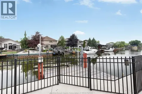 263 Russel Woods Drive Lakeshore ON N8N 4K6