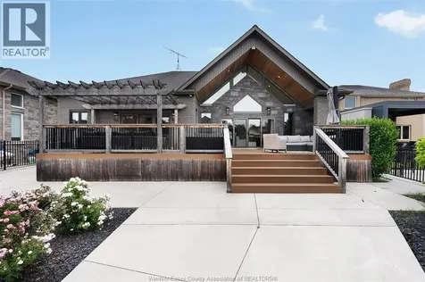 263 Russel Woods Drive Lakeshore ON N8N 4K6