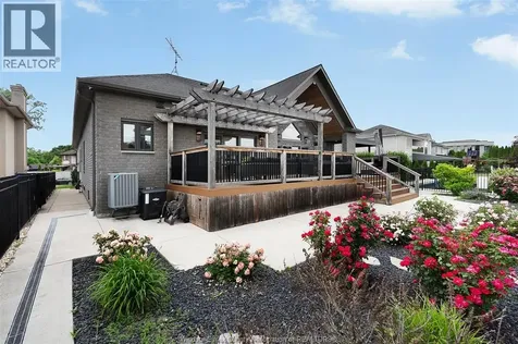 263 Russel Woods Drive Lakeshore ON N8N 4K6