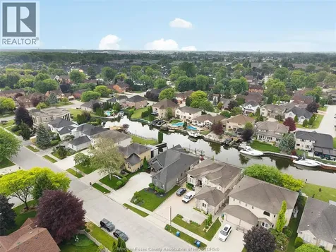 263 Russel Woods Drive Lakeshore ON N8N 4K6
