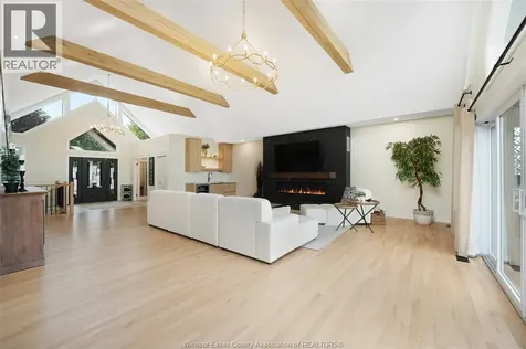 263 Russel Woods Drive Lakeshore ON N8N 4K6