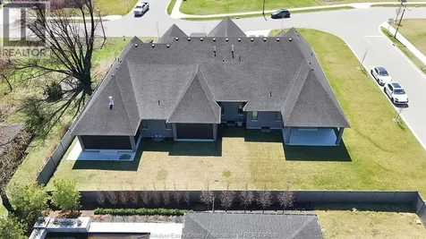 324 Jordan Lane Lakeshore ON N8N 0J3