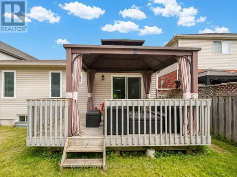 212 Colton Circle Kitchener ON N2A 4K2