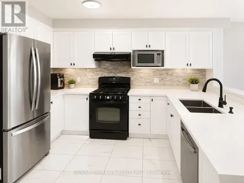 212 Colton Circle Kitchener ON N2A 4K2