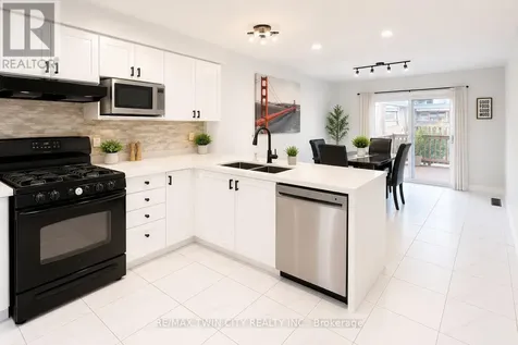 212 Colton Circle Kitchener ON N2A 4K2