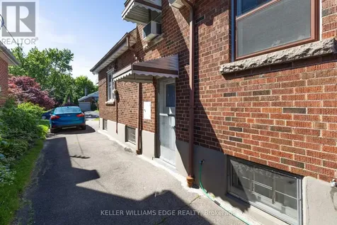 47 Crosthwaite Avenue South Hamilton (bartonville) ON L8K 2T9